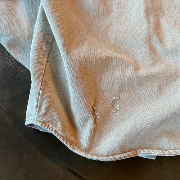 Forever 21 Denim Distressed Ripped Heavyweight Cotton Button Down Shirt - Picture 6 of 9